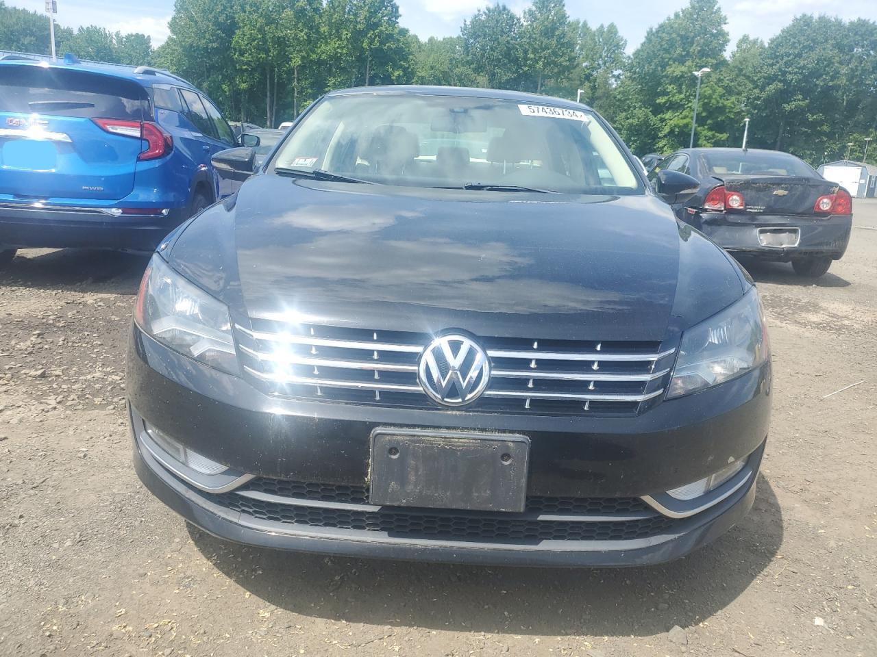 1VWCN7A35CC002858 2012 Volkswagen Passat Sel