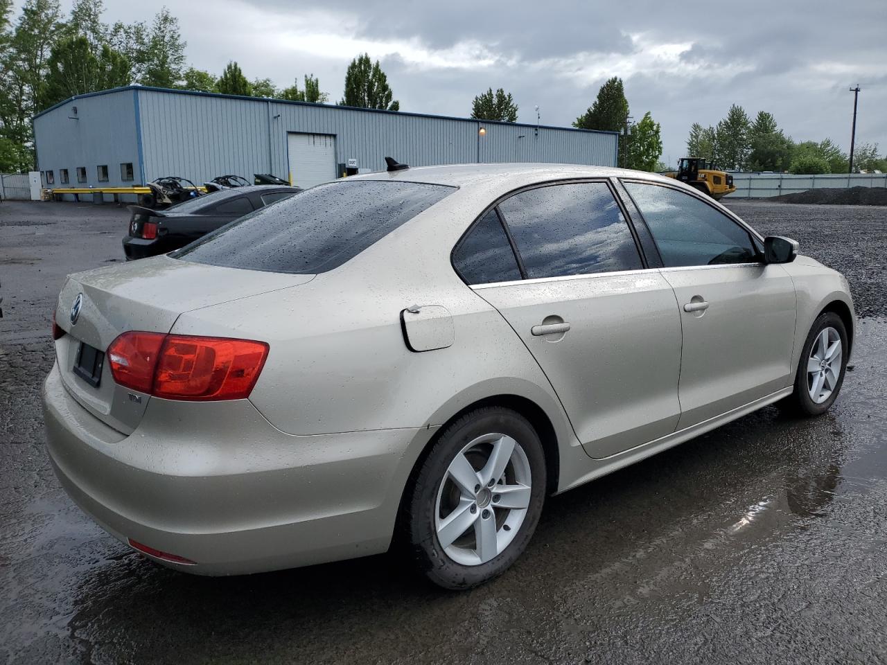 2014 Volkswagen Jetta Tdi vin: 3VWLL7AJ7EM237008