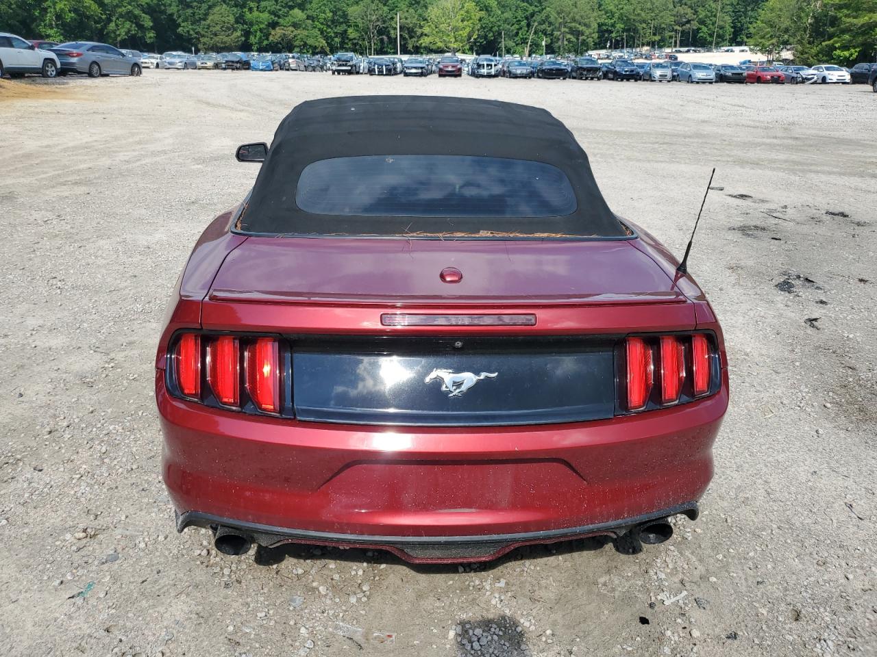 1FATP8UH0G5216490 2016 Ford Mustang