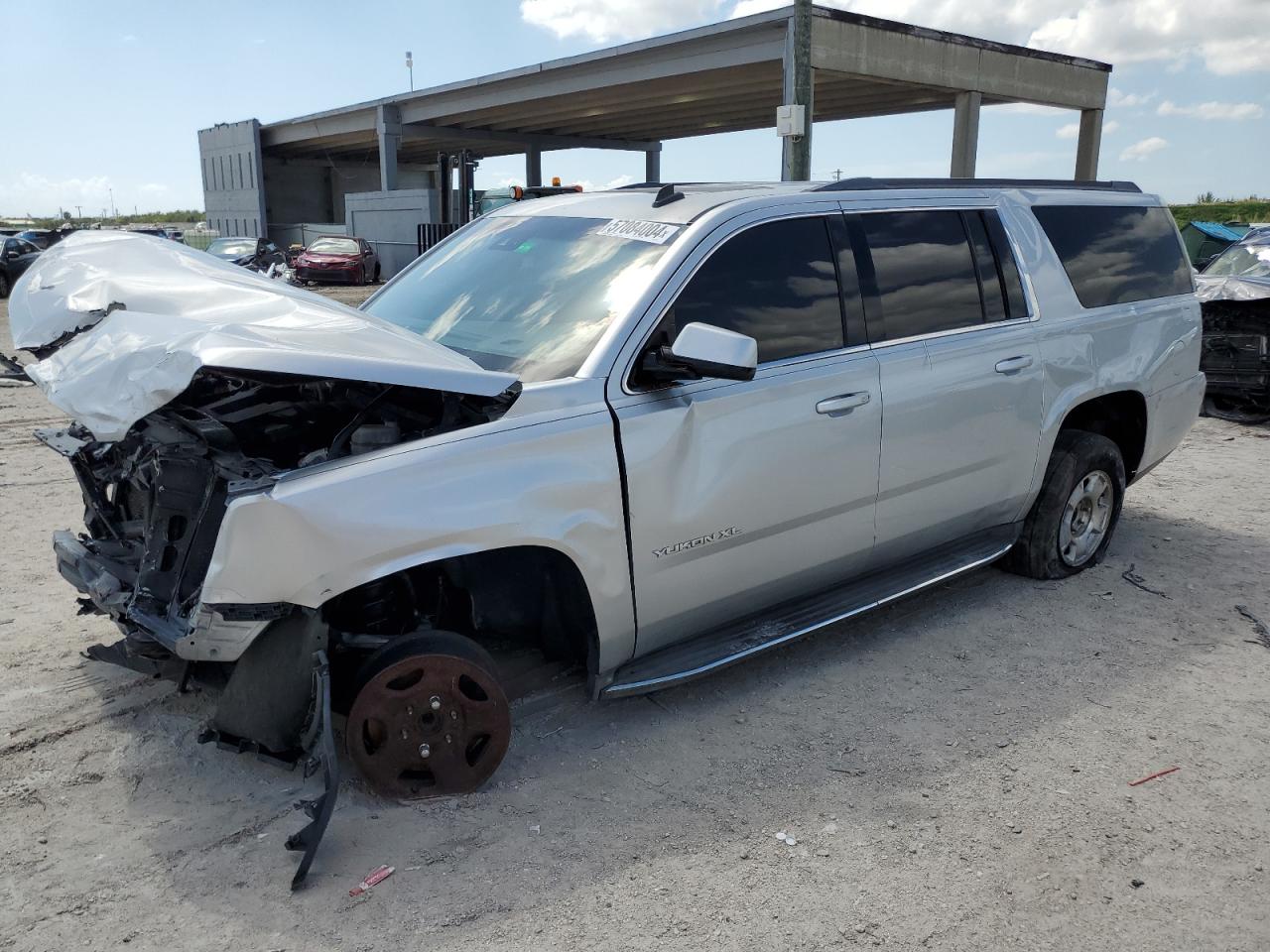 2015 GMC Yukon Xl C1500 Slt vin: 1GKS1HKC7FR219171