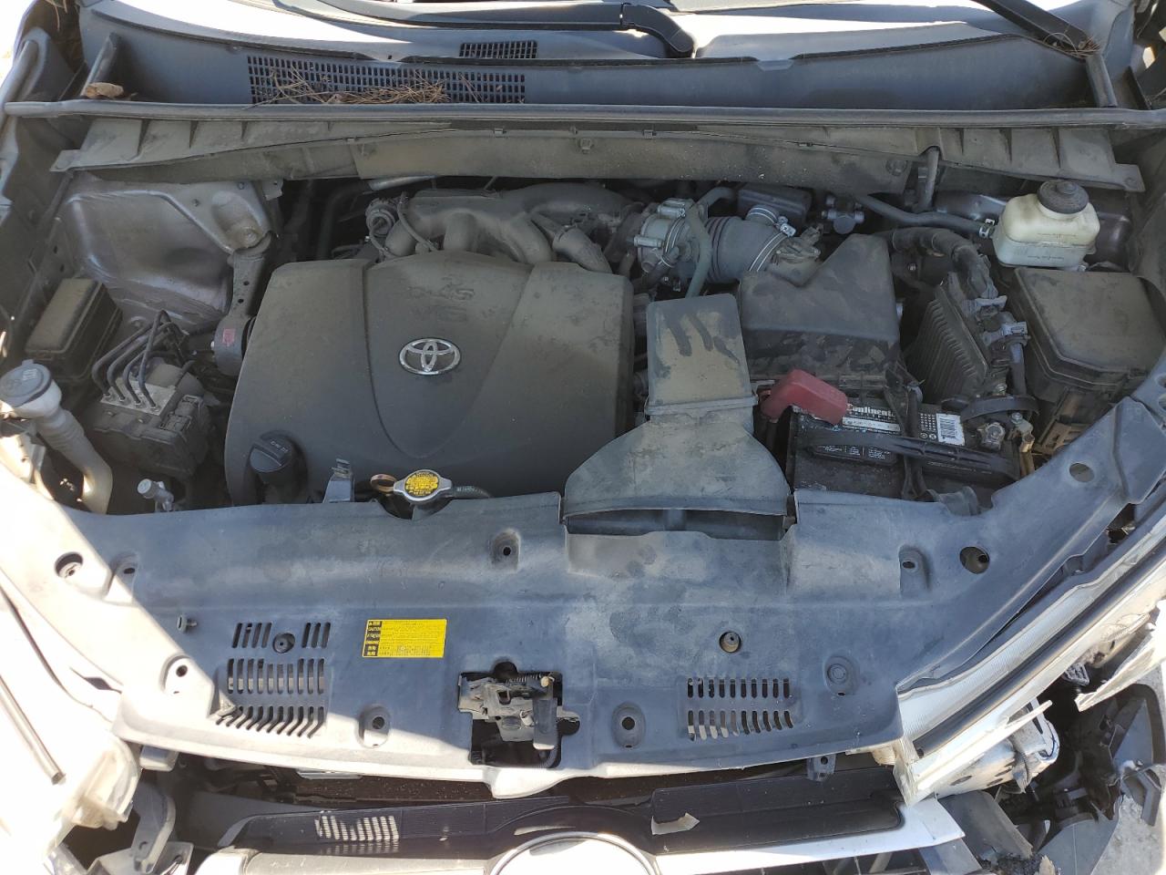 5TDKZRFH6HS189150 2017 Toyota Highlander Se