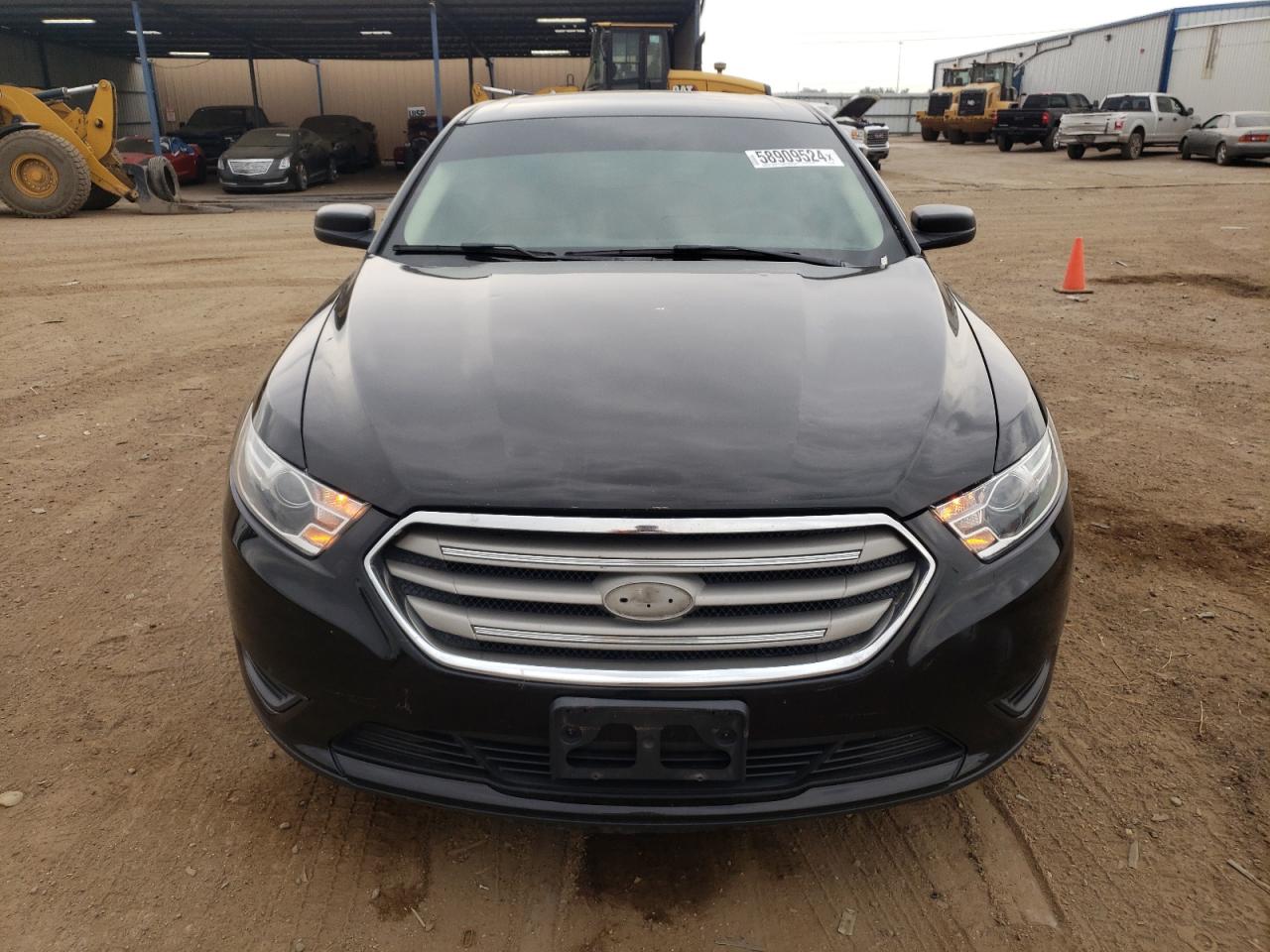 1FAHP2D88FG106390 2015 Ford Taurus Se