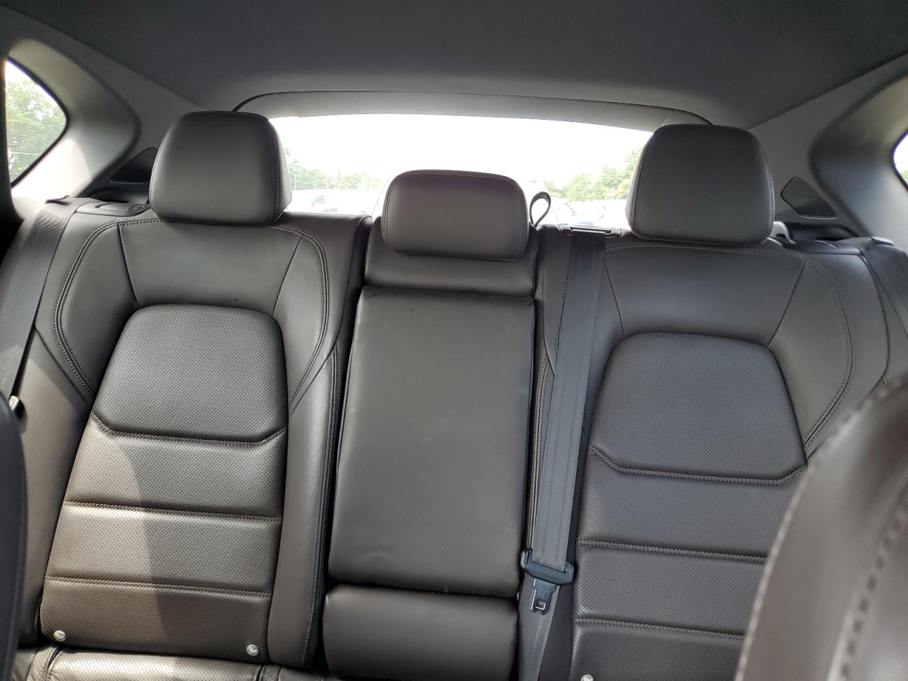 JM3KFBEY6K0524958 2019 Mazda Cx-5 Signature