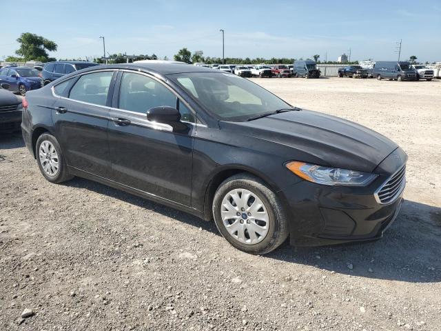 VIN 3FA6P0G75KR282119 2019 Ford Fusion, S no.4