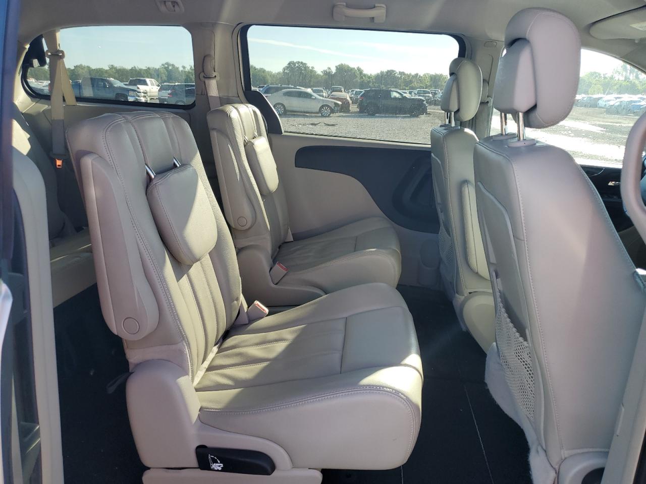 2C4RC1BG2DR620987 2013 Chrysler Town & Country Touring