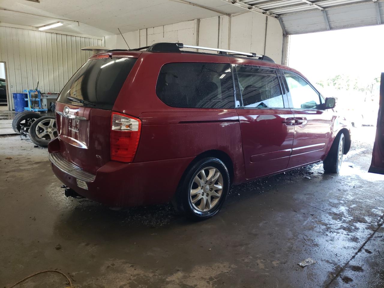 KNDMB233X76112356 2007 Kia Sedona Ex