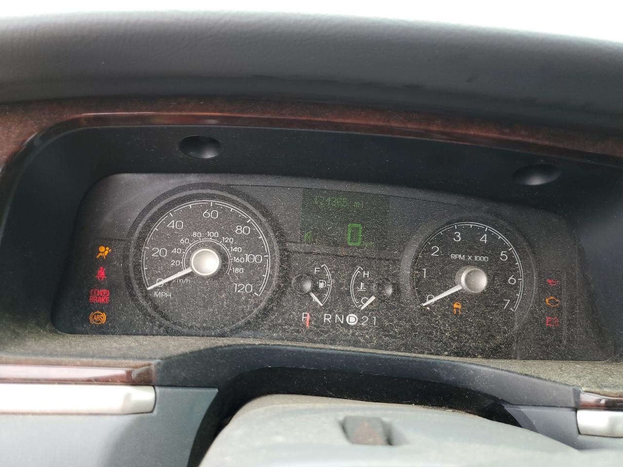 1LNHM81V26Y615185 2006 Lincoln Town Car Signature