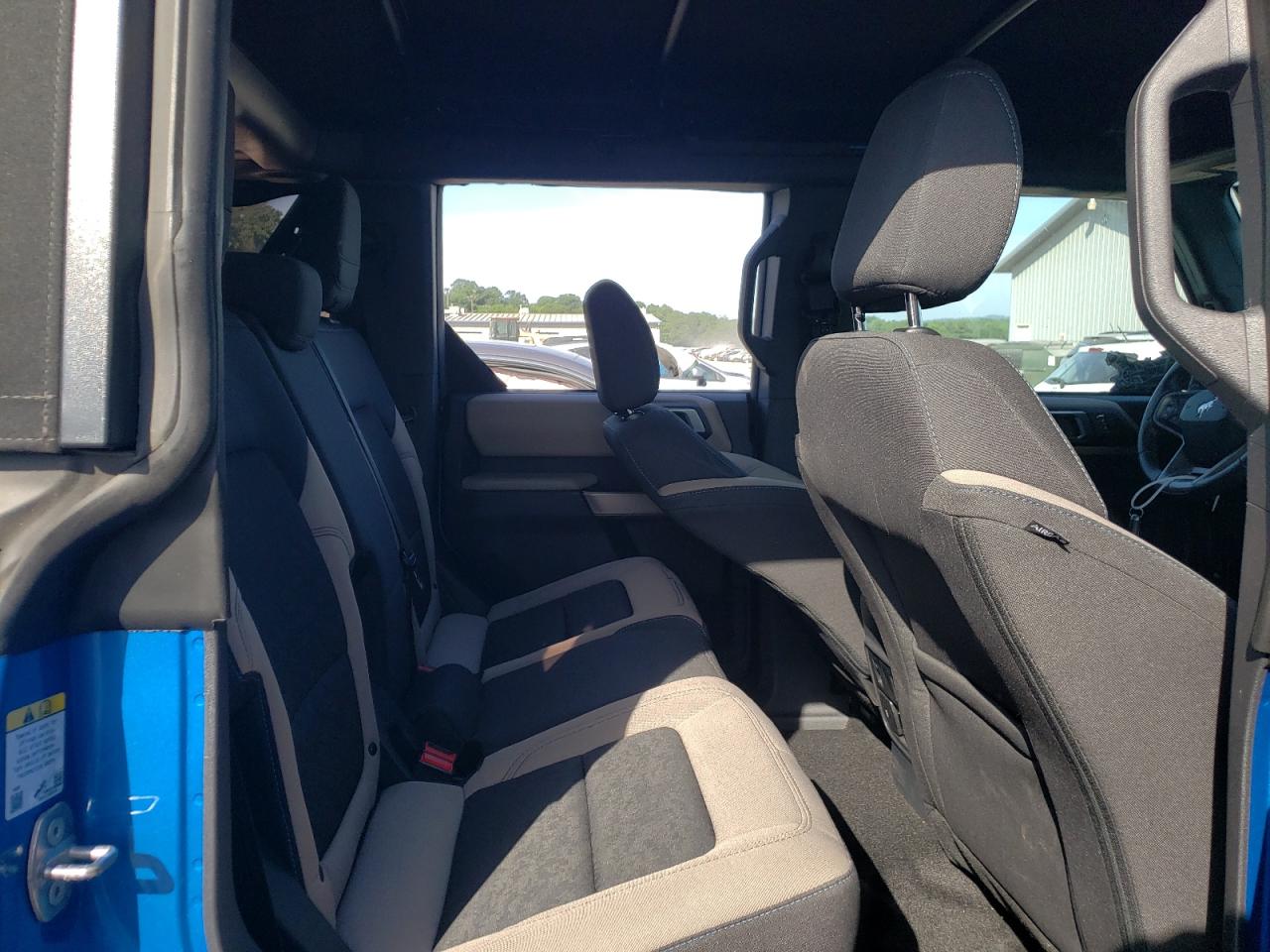 1FMEE5DPXPLB34109 2023 Ford Bronco Base