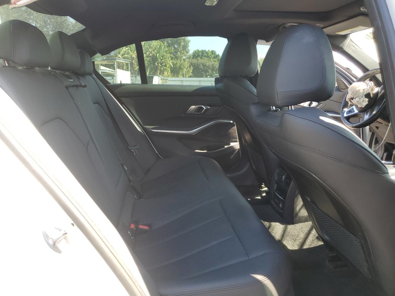 3MW5R7J05L8B22895 2020 BMW 330Xi