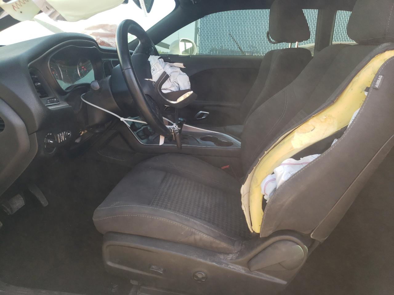 2C3CDZAG1KH620554 2019 Dodge Challenger Sxt