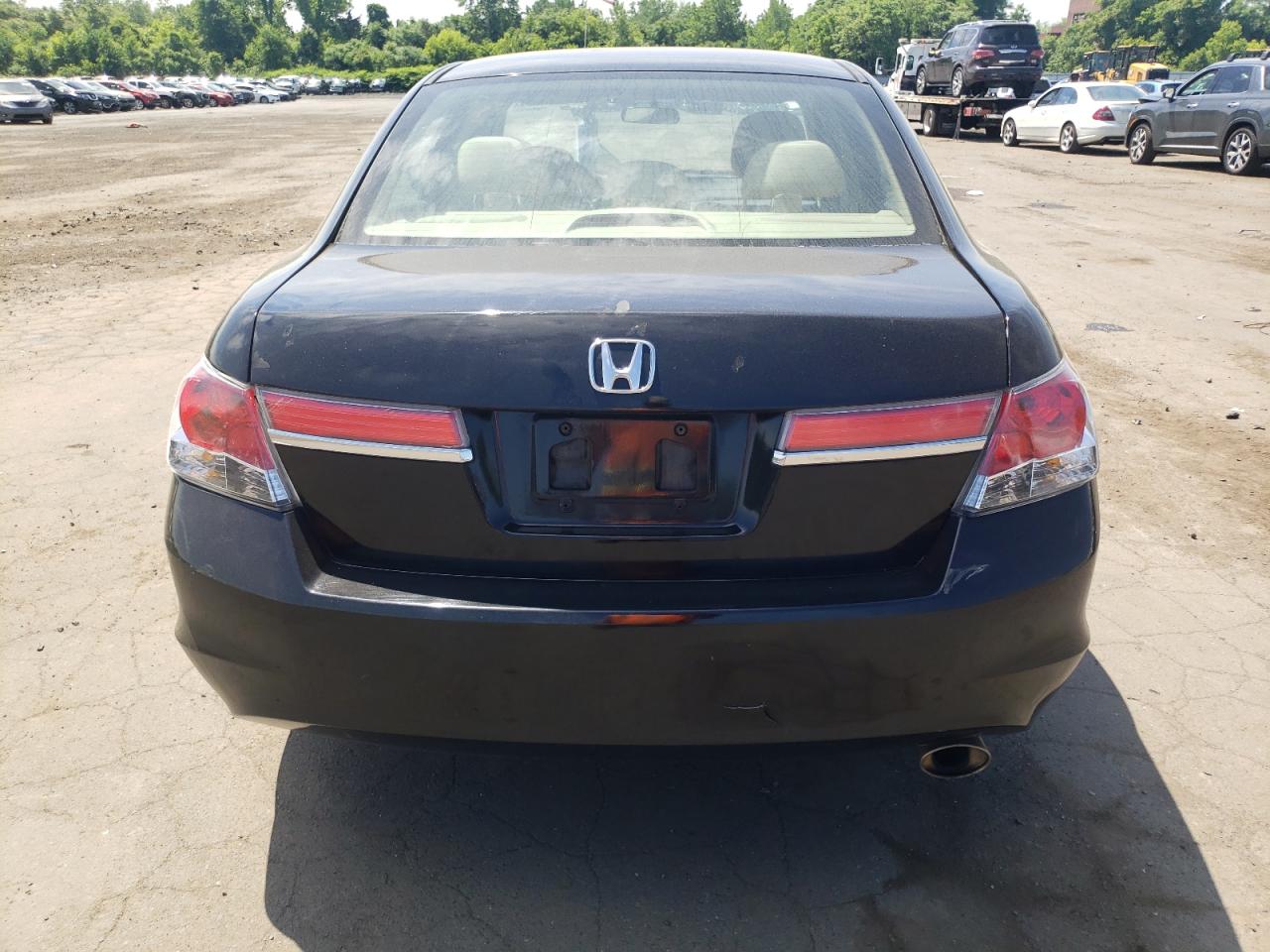 1HGCP2F39BA115653 2011 Honda Accord Lx