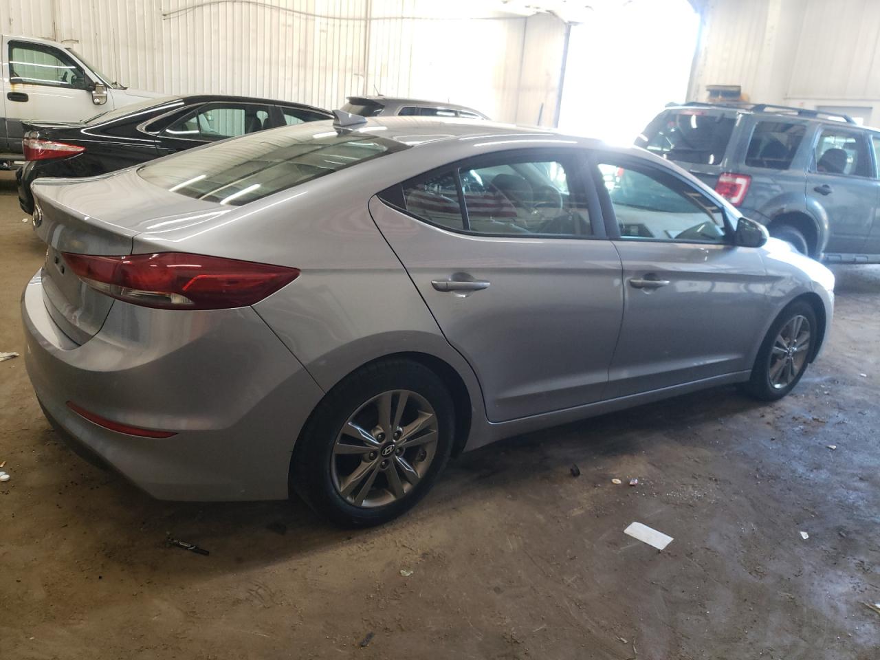 2017 Hyundai Elantra Se vin: 5NPD84LFXHH124146