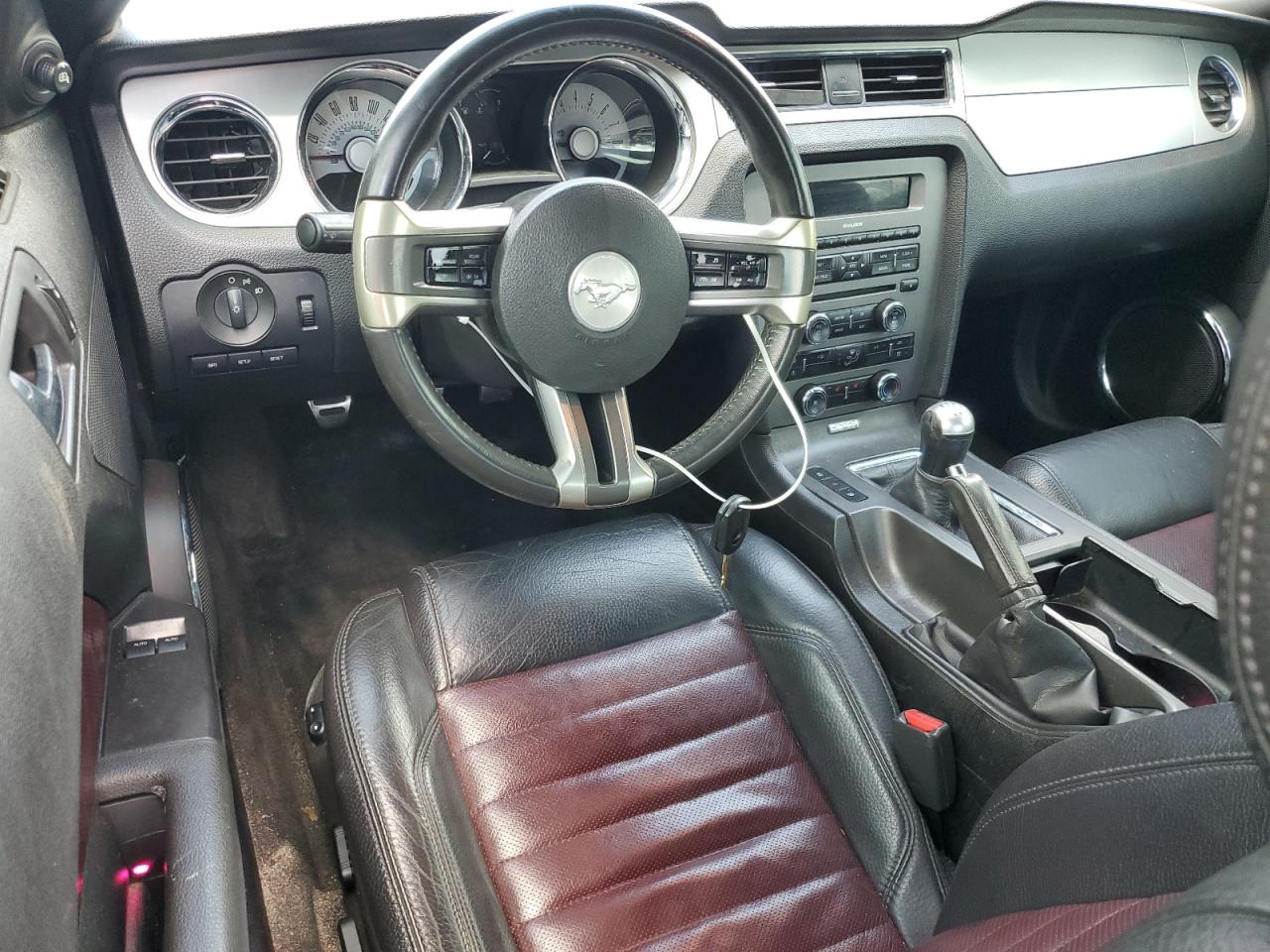 1ZVBP8AM2C5240403 2012 Ford Mustang