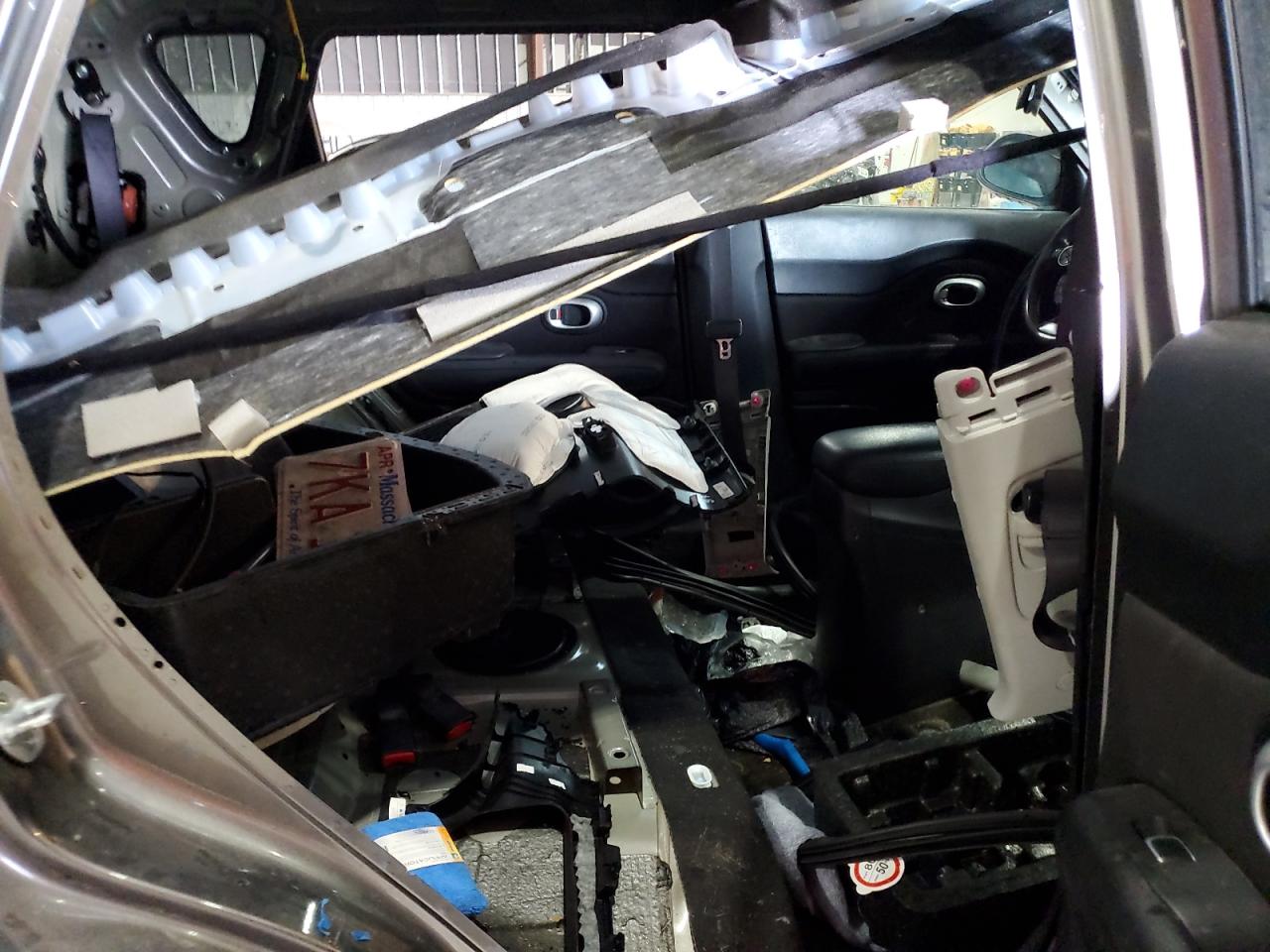 KNDJN2A20H7465995 2017 Kia Soul