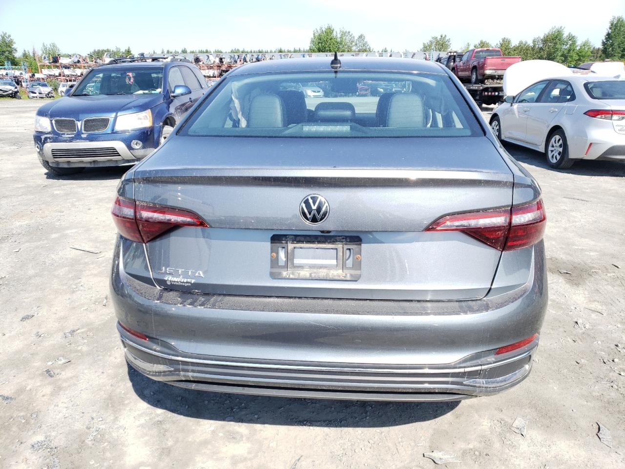 3VWGM7BU6NM016040 2022 Volkswagen Jetta Sel