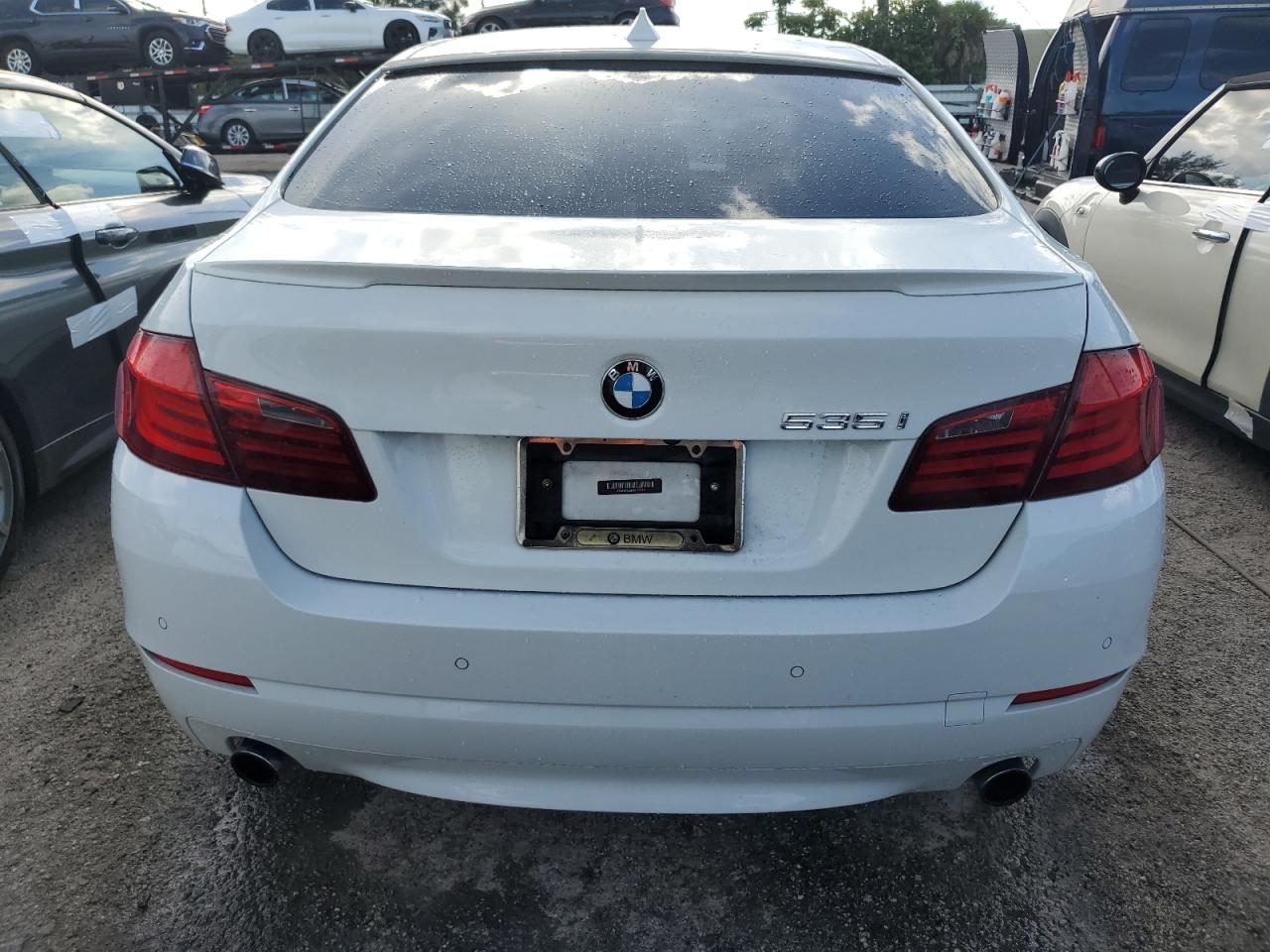 WBAFU7C59CDU63957 2012 BMW 535 Xi