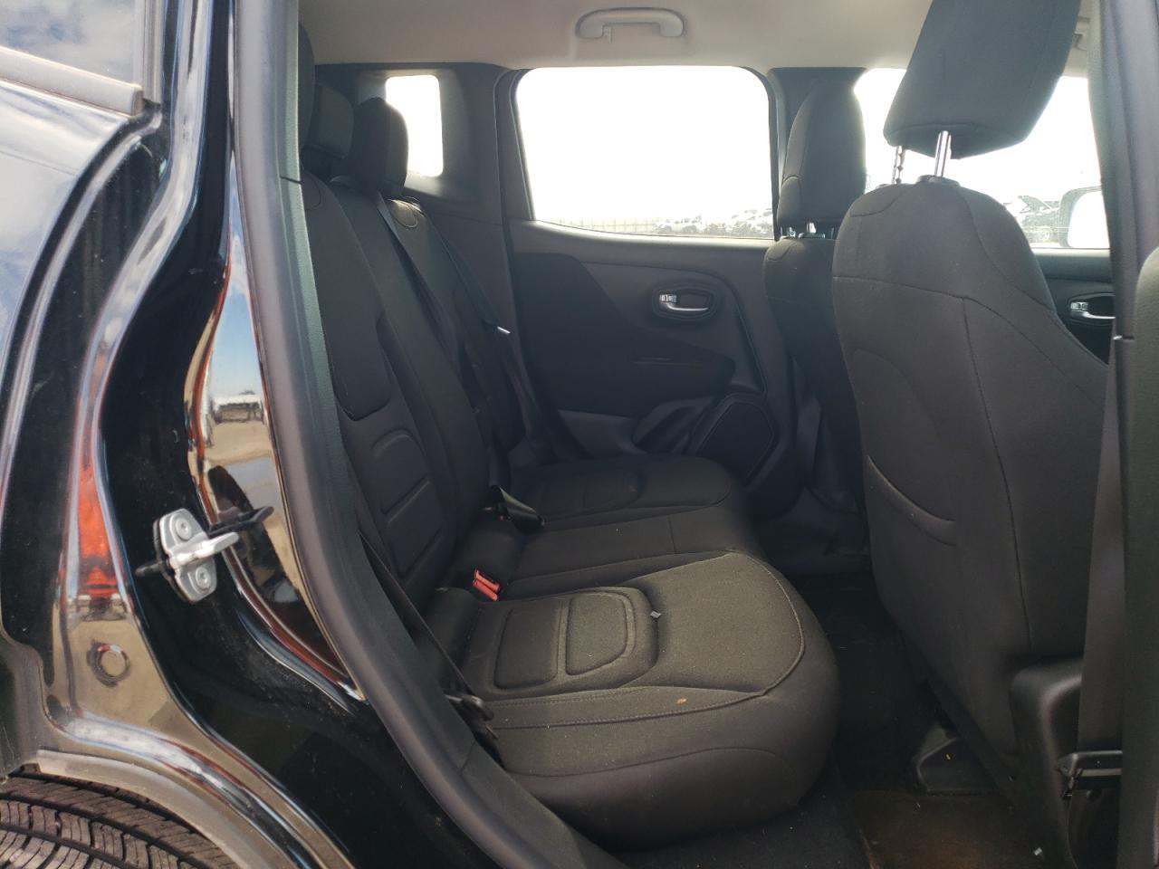 ZACNJABB8LPL83897 2020 Jeep Renegade Latitude