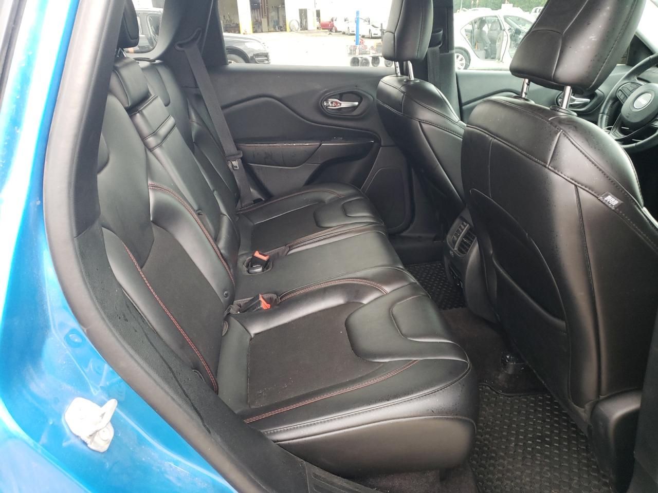 1C4PJMBN1KD259541 2019 Jeep Cherokee Trailhawk