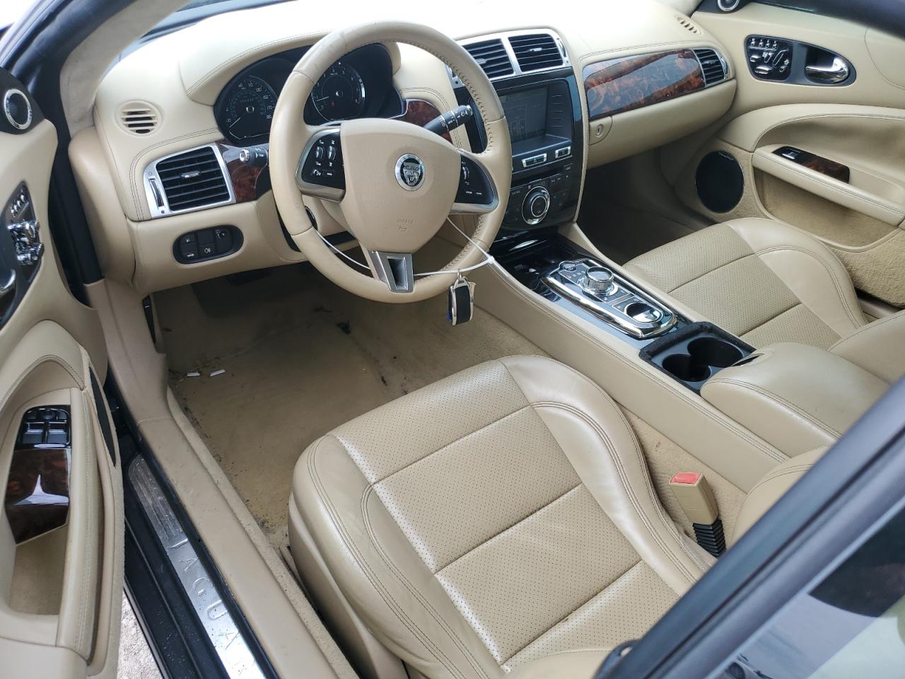 SAJWA4GB9CLB45891 2012 Jaguar Xk