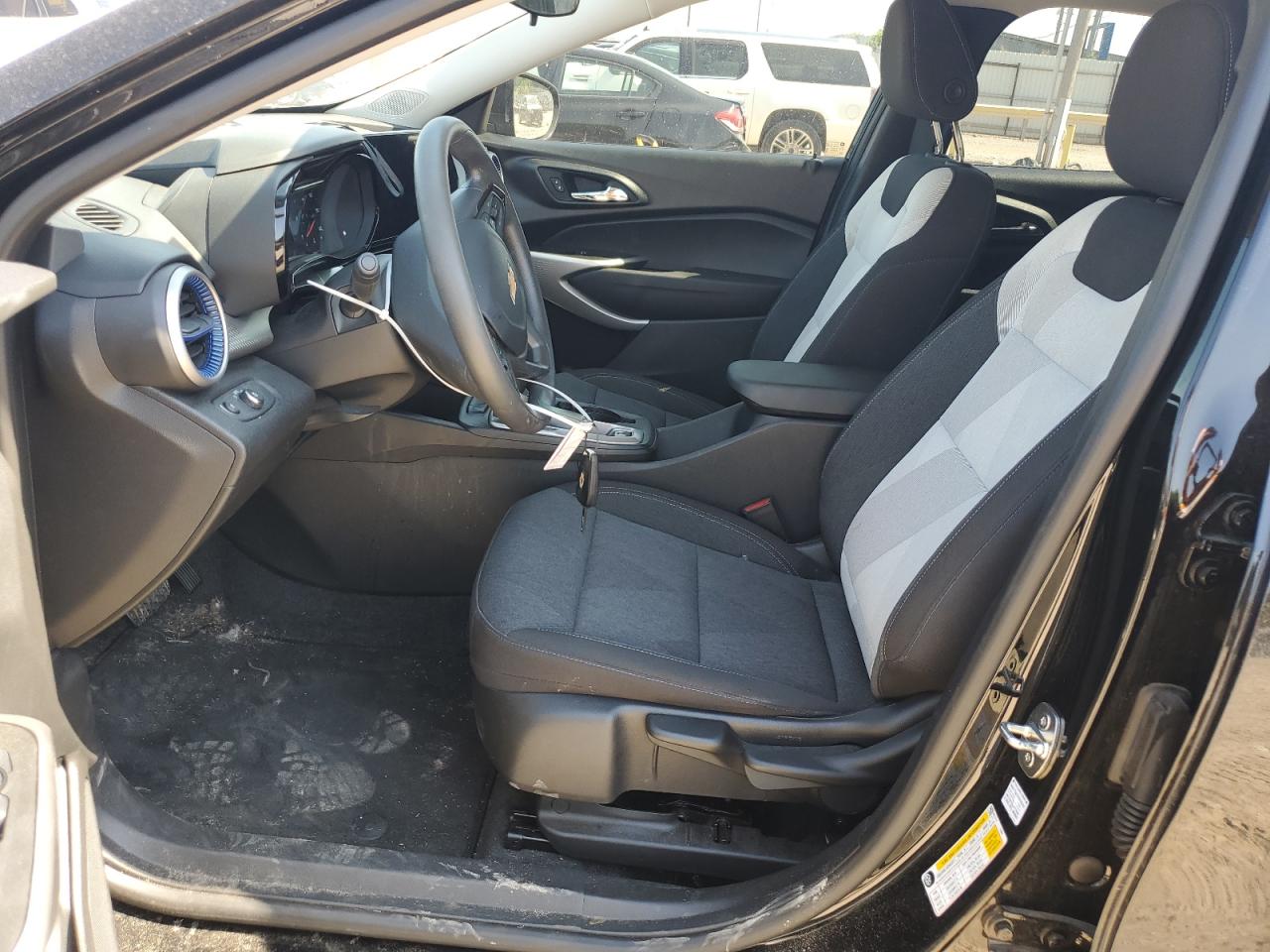 KL77LFE29RC069605 2024 Chevrolet Trax Ls