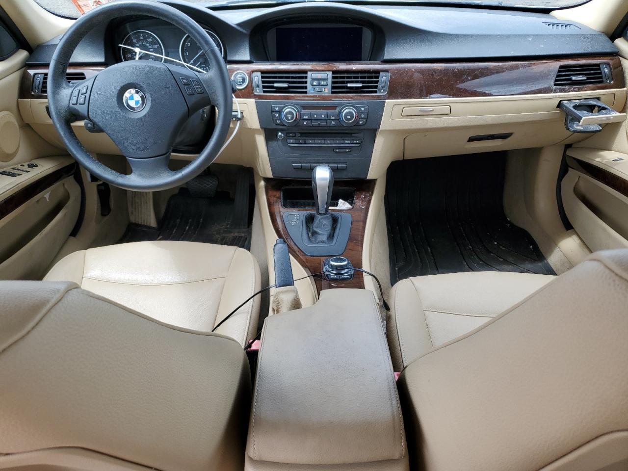 WBAPK5C50BF126062 2011 BMW 328 Xi Sulev