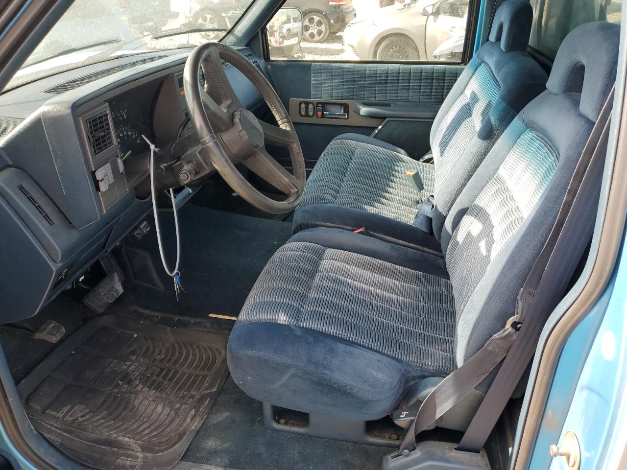 1GCEC14K3PE120872 1993 Chevrolet Gmt-400 C1500