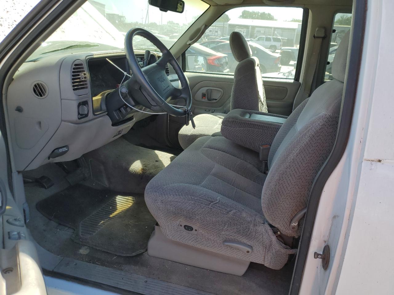 2GTEK19R5T1561813 1996 GMC Sierra K1500