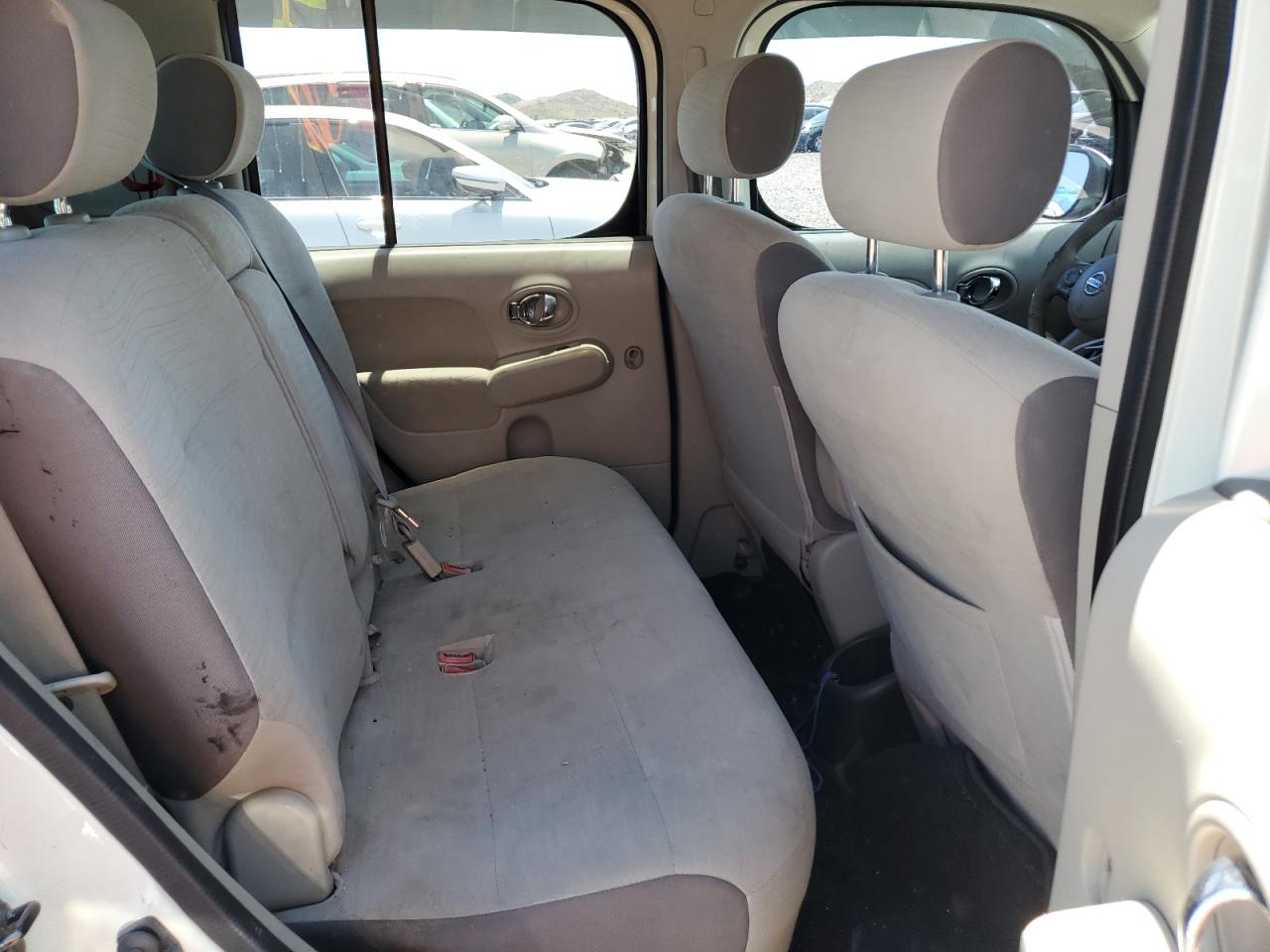 JN8AZ2KRXBT208443 2011 Nissan Cube Base