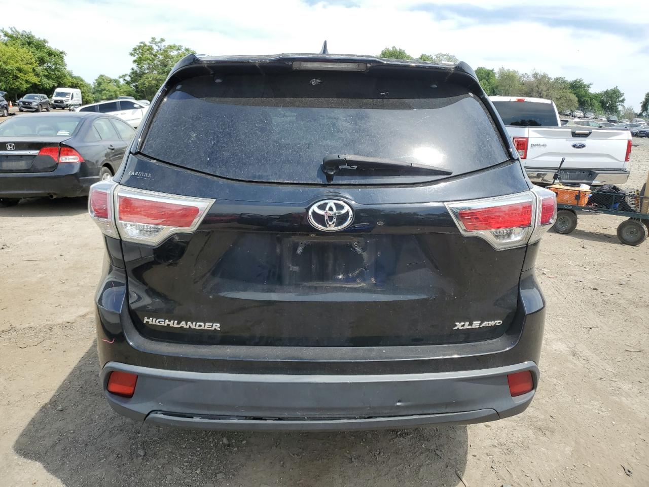 5TDJKRFH9ES022695 2014 Toyota Highlander Xle