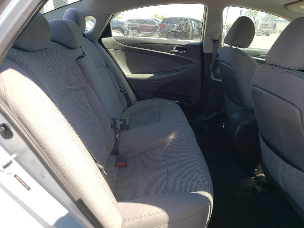 5NPEB4AC3DH747990 2013 Hyundai Sonata Gls