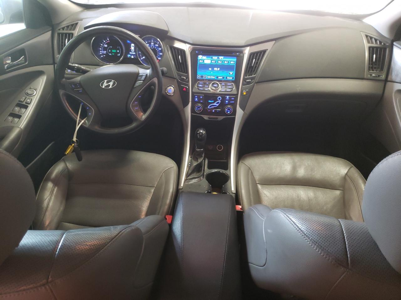 KMHEC4A4XDA068047 2013 Hyundai Sonata Hybrid