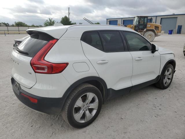 2020 Volvo Xc40 T4 Momentum VIN: YV4AC2HK1L2225451 Lot: 59341814