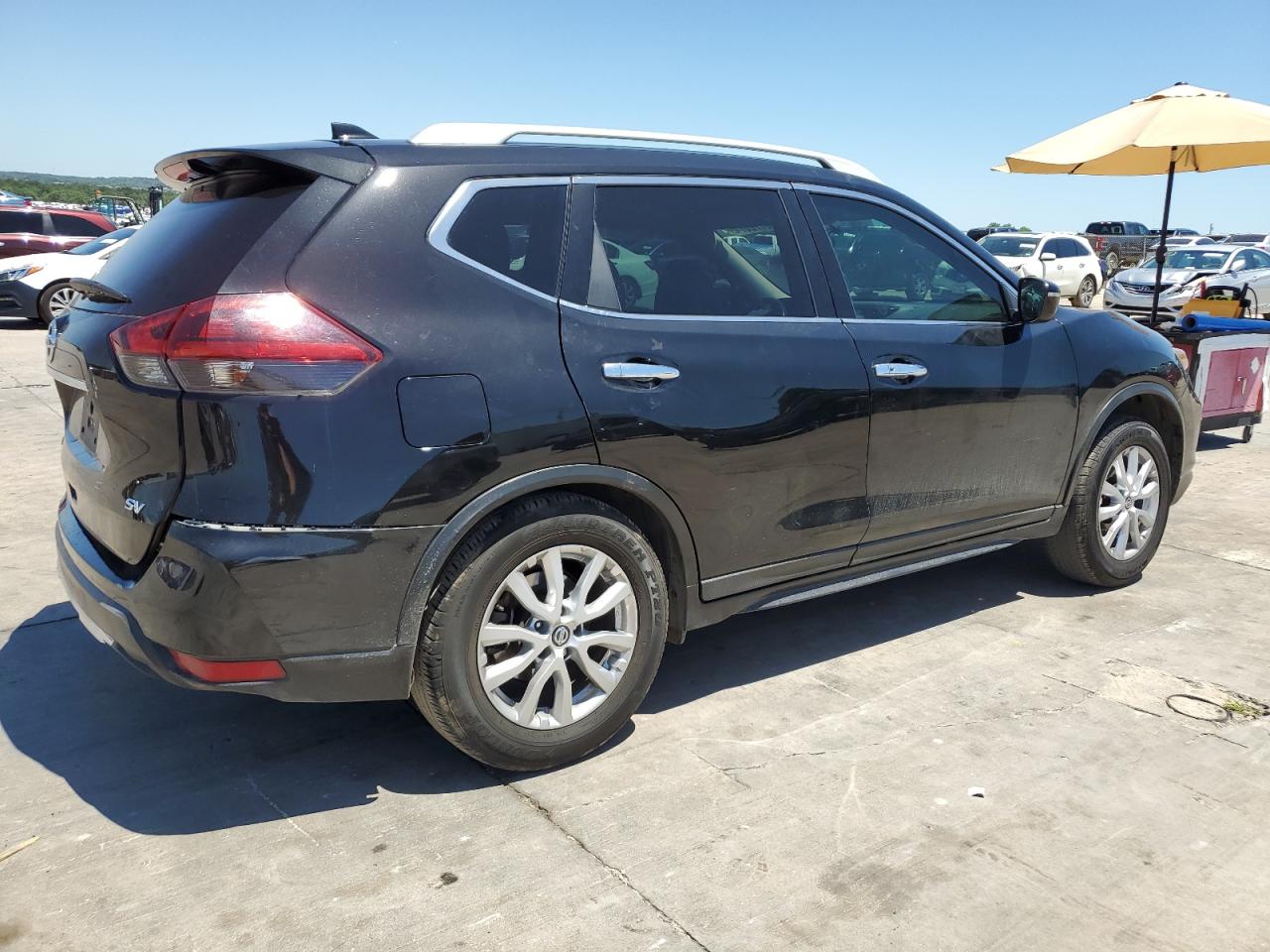 5N1AT2MT6JC713427 2018 Nissan Rogue S