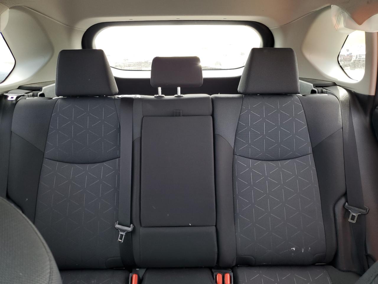 JTMRWRFV8LD058433 2020 Toyota Rav4 Xle