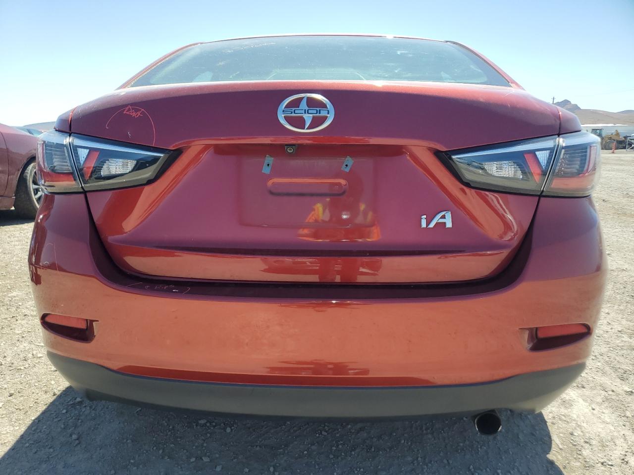 3MYDLBZV0GY118618 2016 Toyota Scion Ia