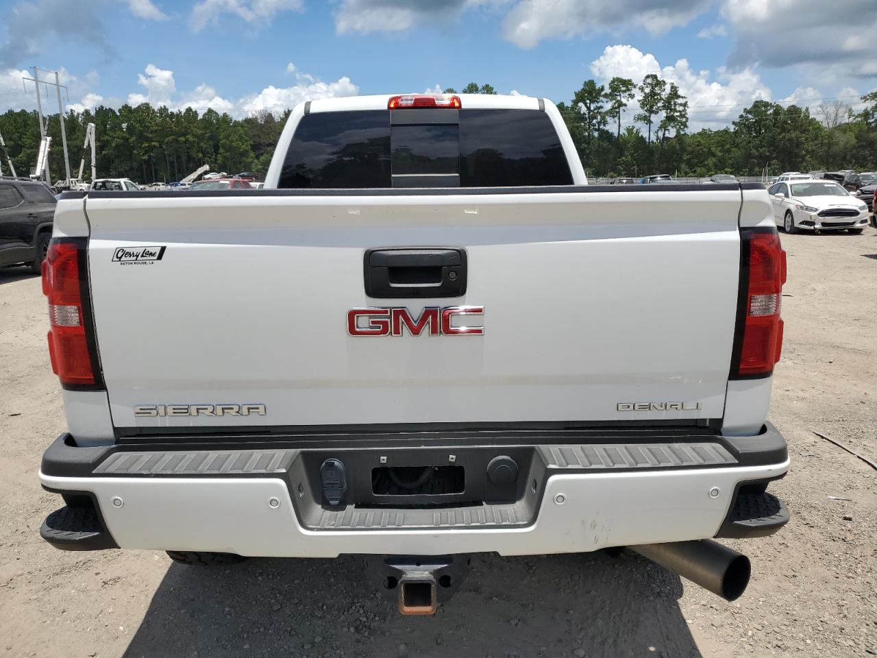 1GT12UE80GF216037 2016 GMC Sierra K2500 Denali