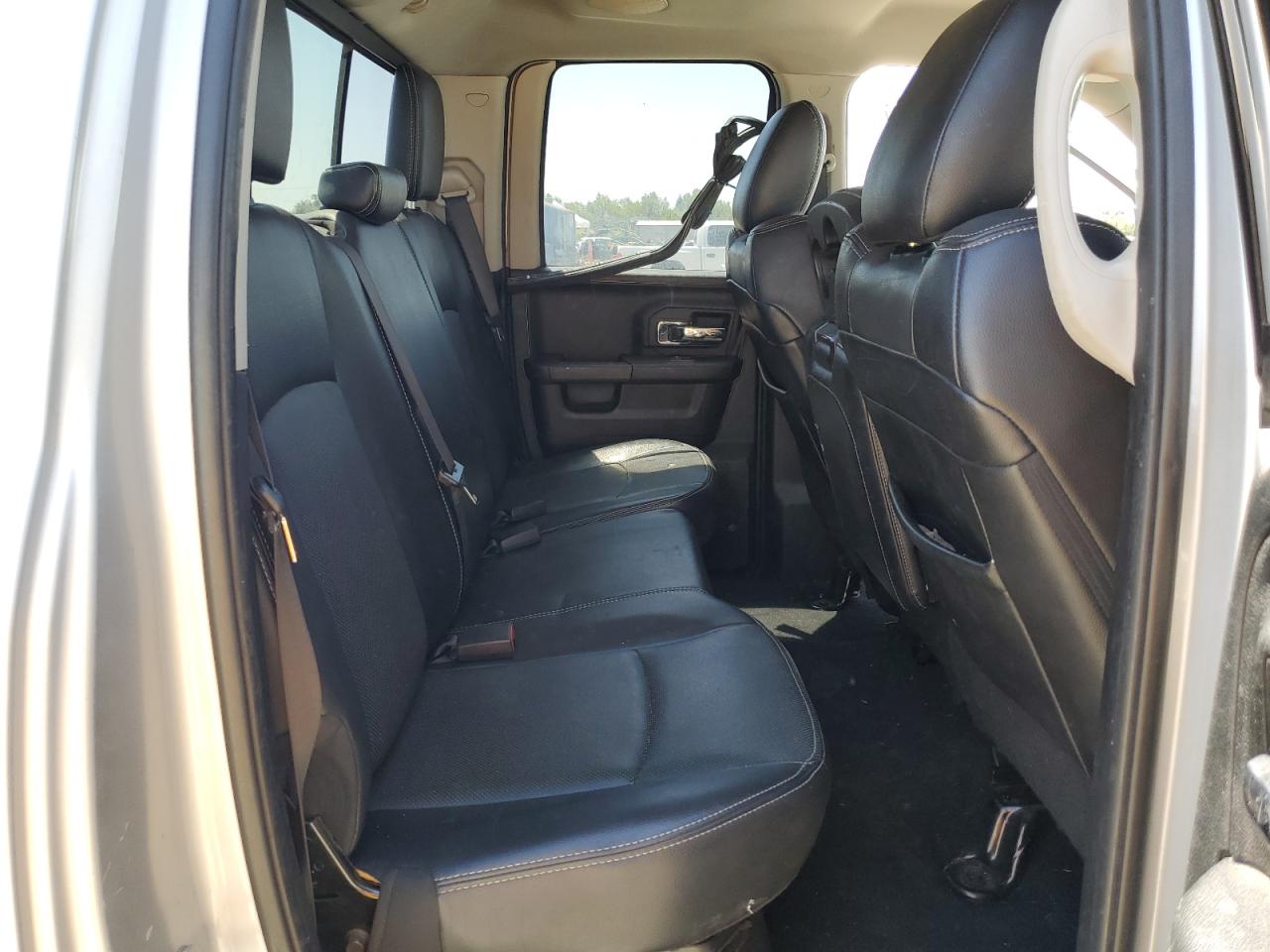 1C6RR6JTXHS651300 2017 Ram 1500 Laramie