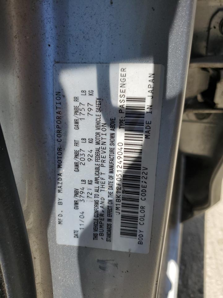 JM1BK12F051249040 2005 Mazda 3 I