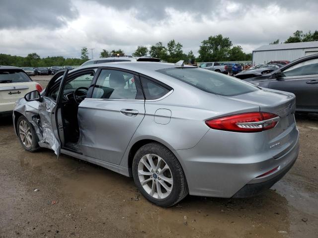 3FA6P0HD0LR220357 Ford Fusion SE 2