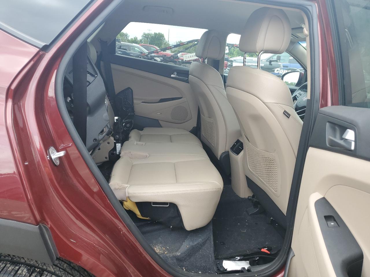 KM8J33A43HU407339 2017 Hyundai Tucson Limited