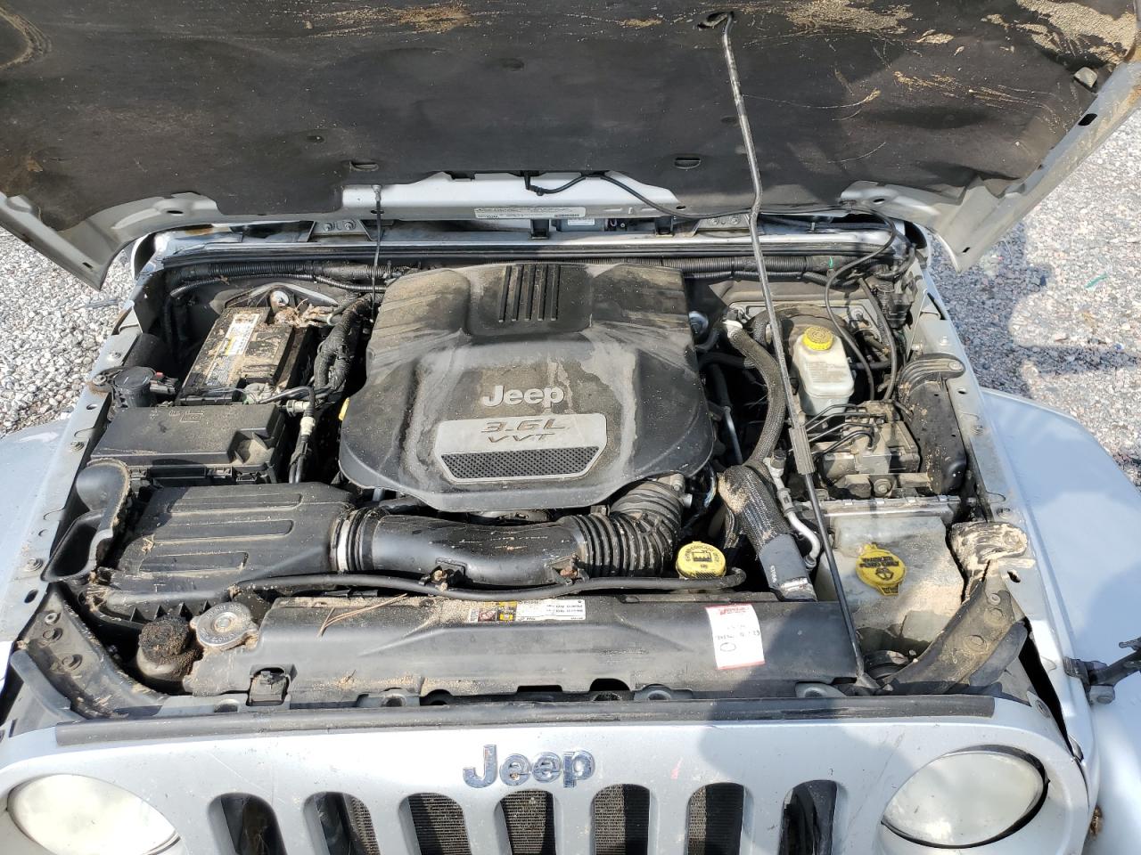 1C4AJWBG1CL220958 2012 Jeep Wrangler Sahara