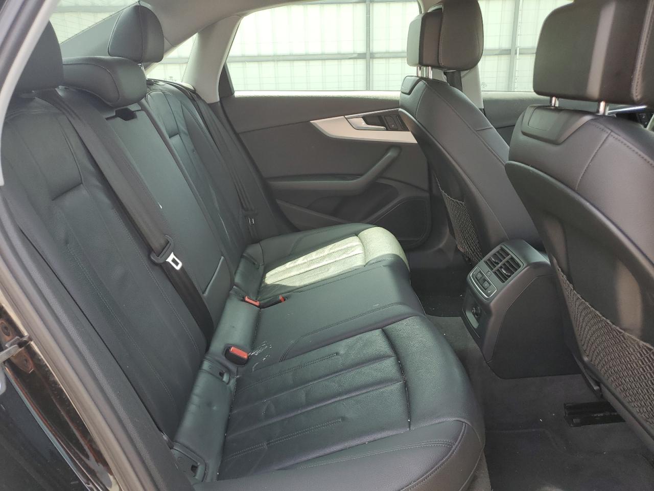 WAUENAF42HN003372 2017 Audi A4 Premium Plus