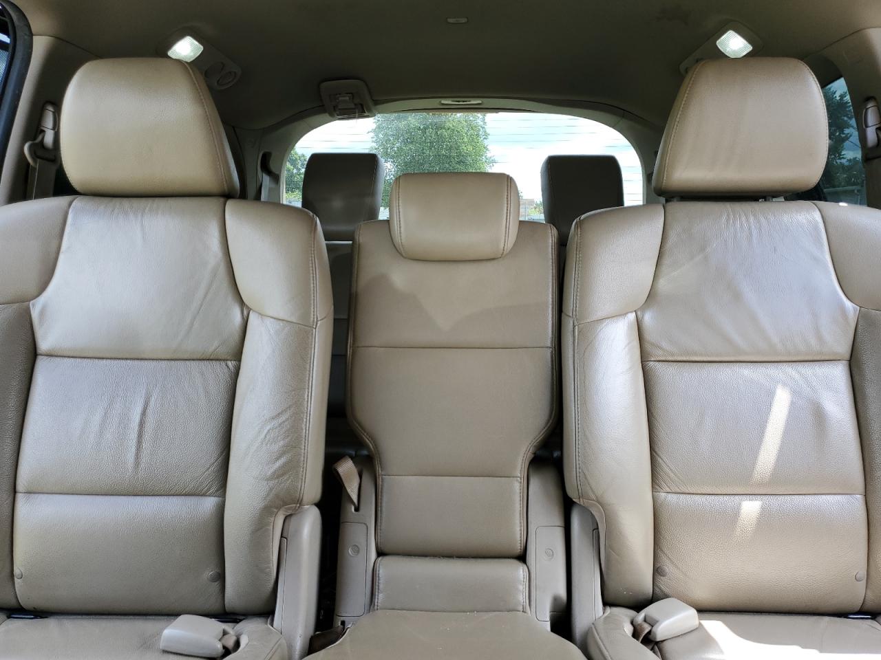 5FNRL5H64BB025220 2011 Honda Odyssey Exl