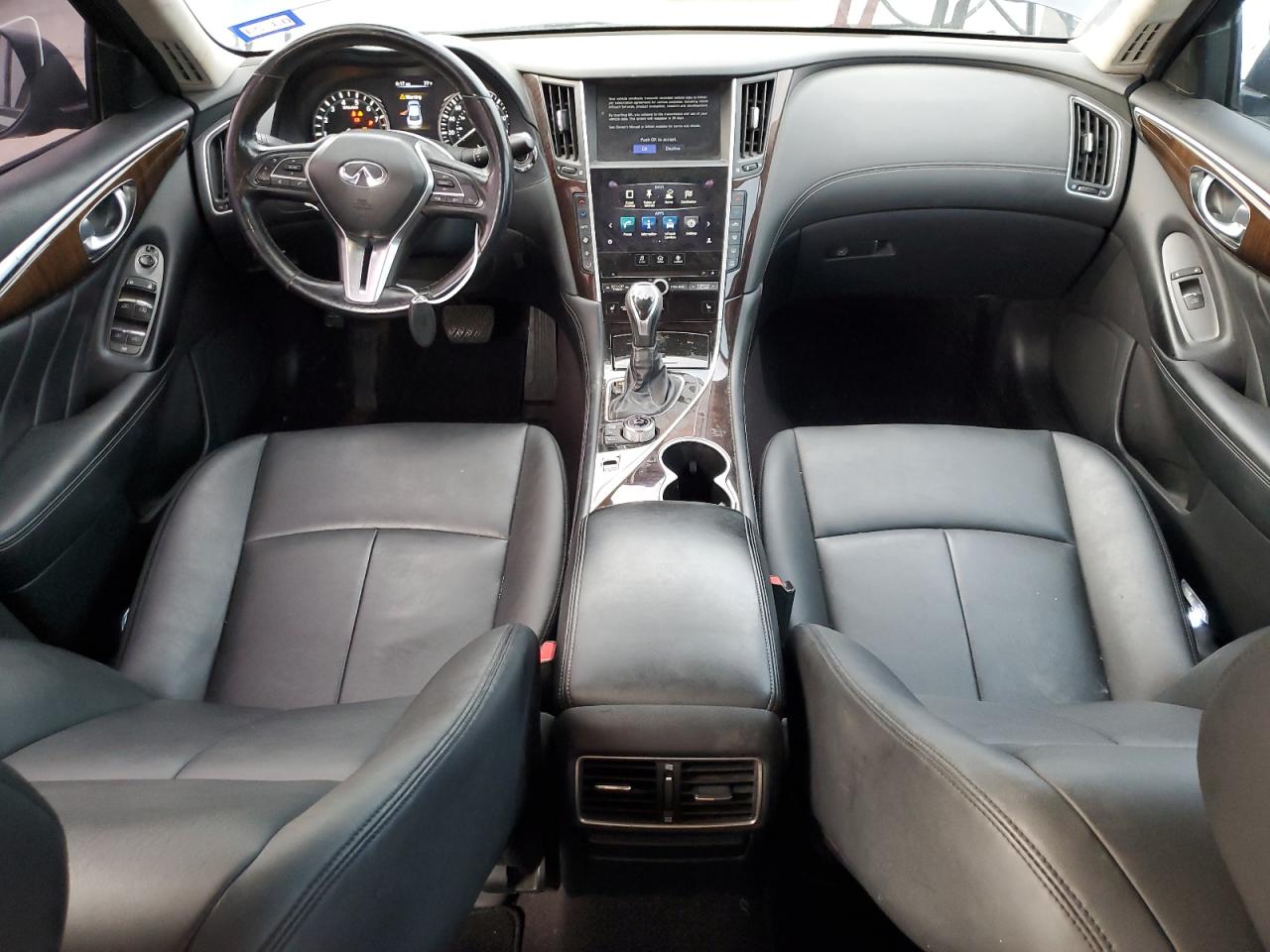 JN1EV7AP4JM350188 2018 Infiniti Q50 Luxe