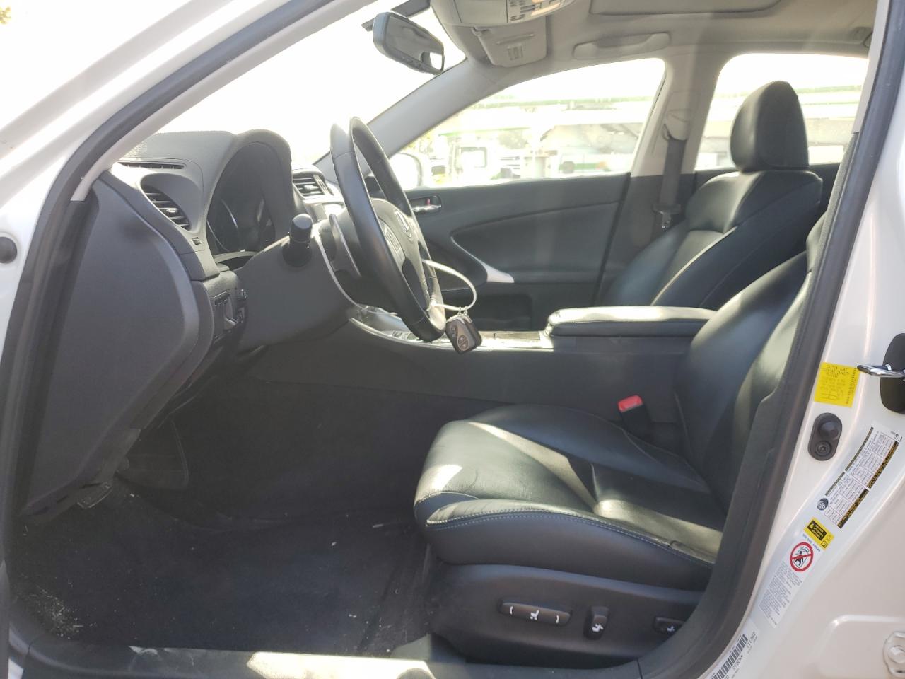 JTHBF5C23B5153476 2011 Lexus Is 250