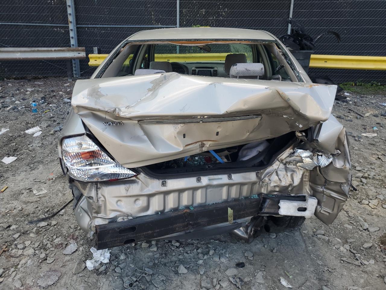 4T1BE32K64U321304 2004 Toyota Camry Le