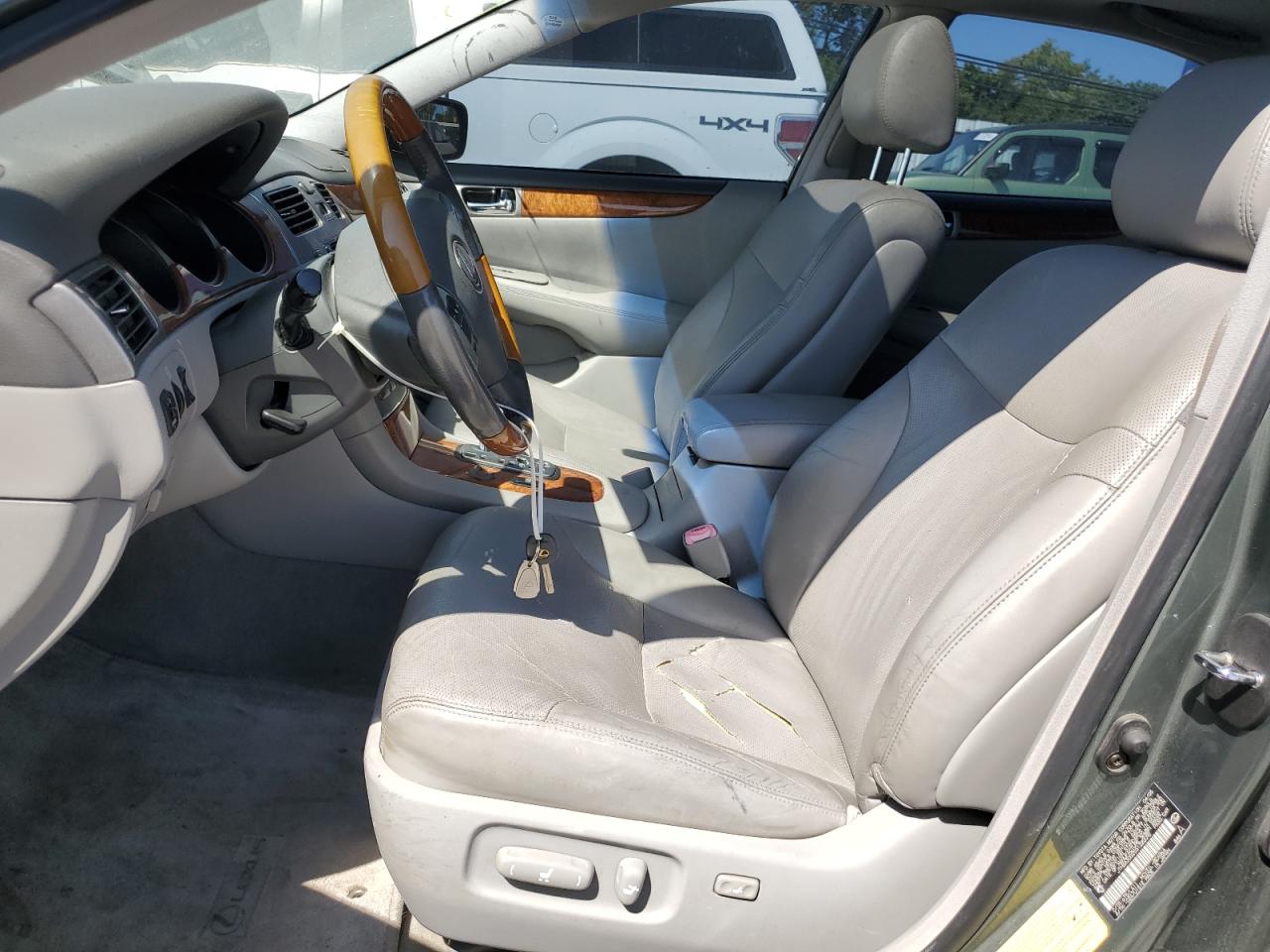 JTHBA30G255122209 2005 Lexus Es 330