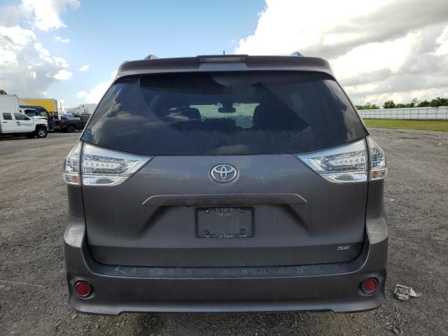 2018 TOYOTA SIENNA SE 5TDXZ3DCXJS925197