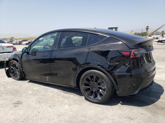 7SAYGDEE8RA229017 Tesla Model Y  2