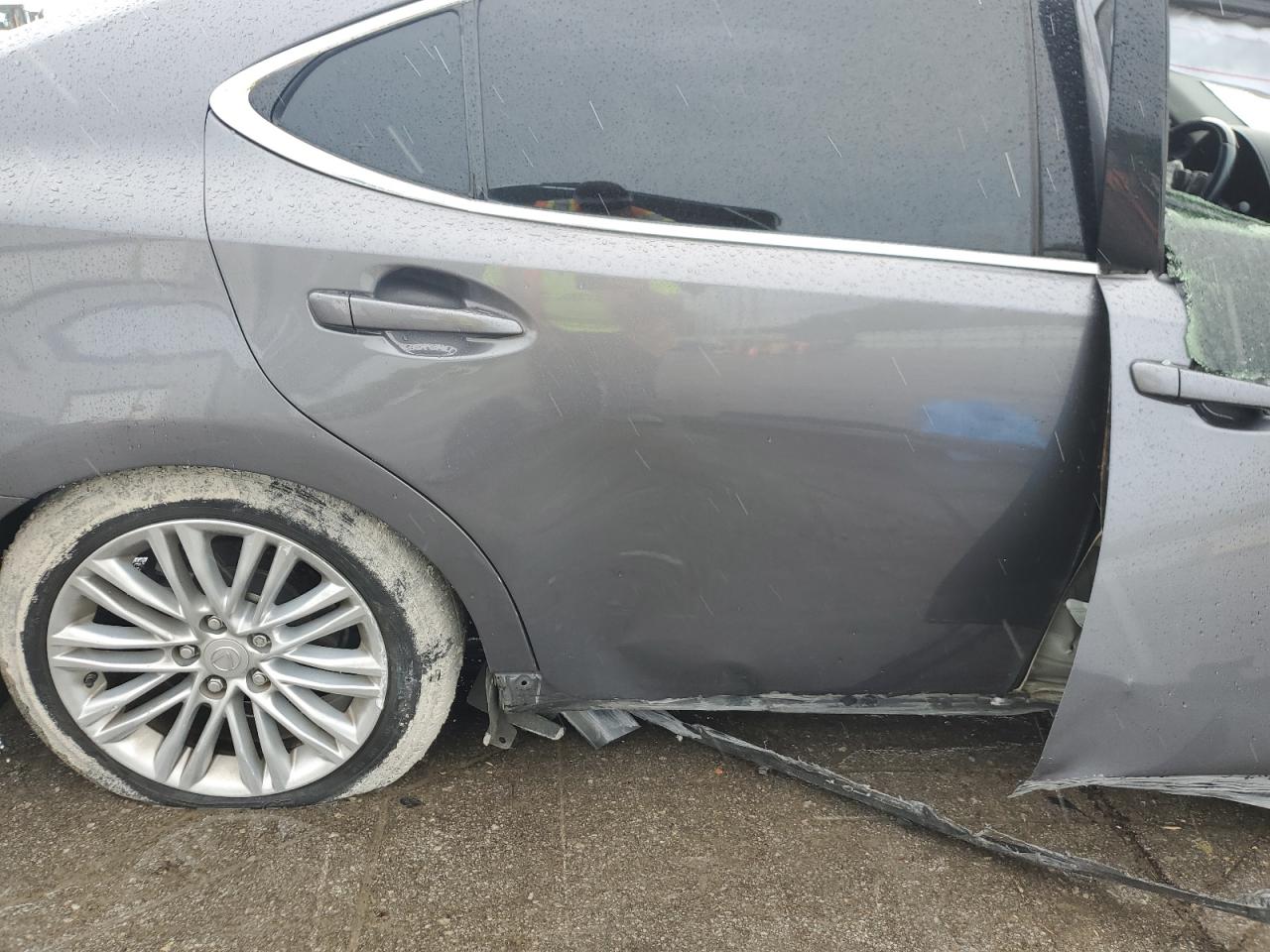 JTHBK1GG3D2026547 2013 Lexus Es 350